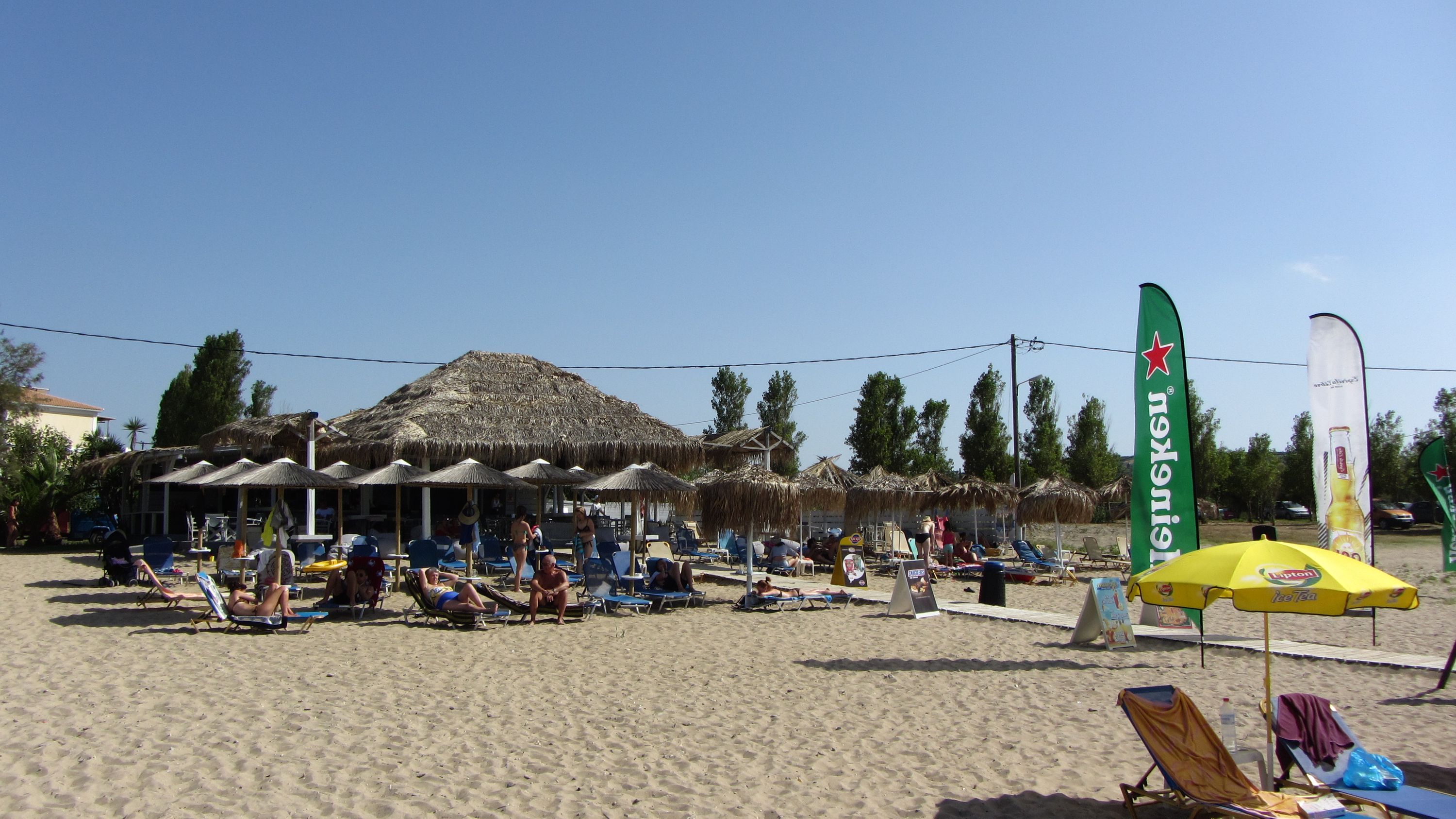 Mango Beach Bar