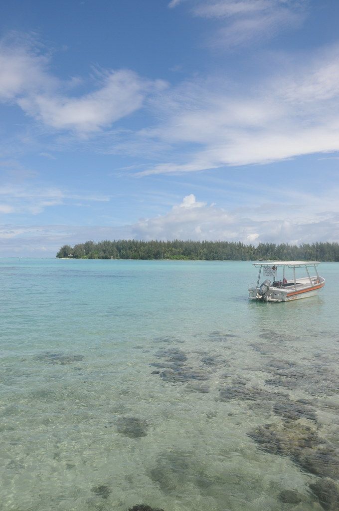 Plage publique de Tiahura