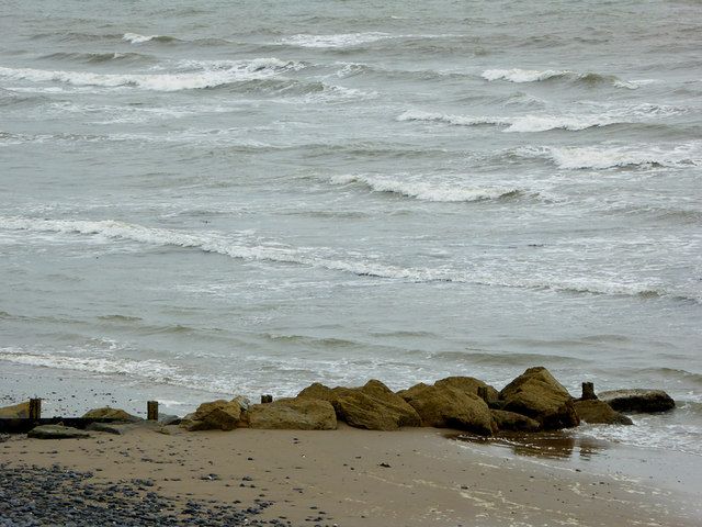 Aberaeron South Beach