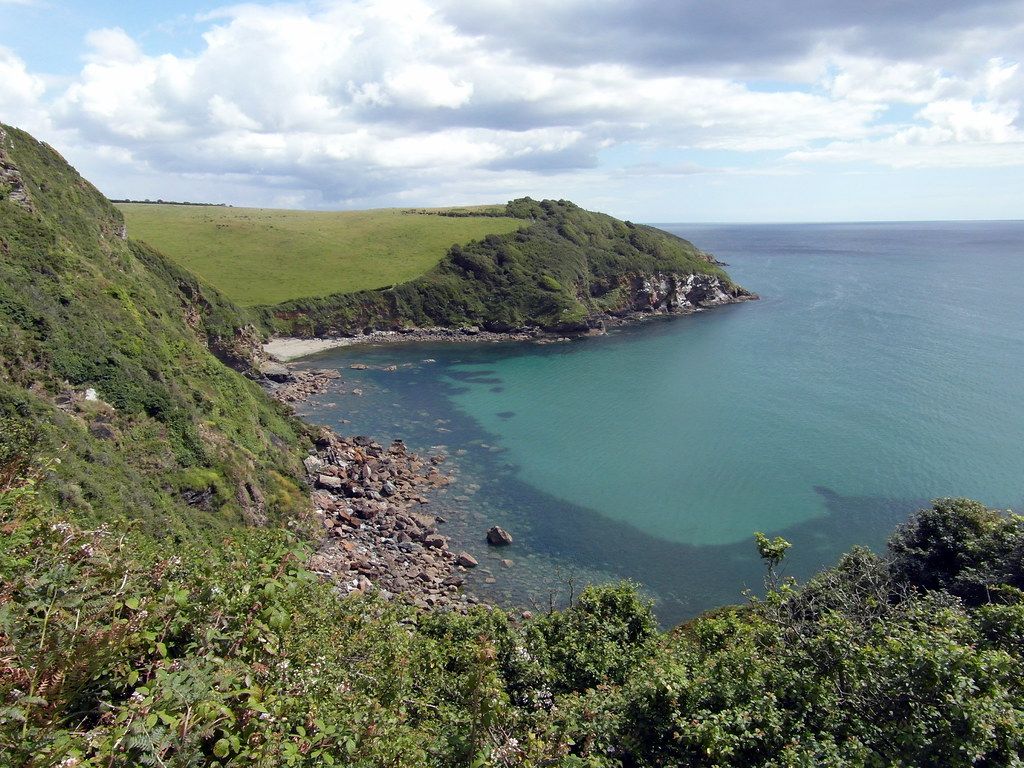 Polgwyn Beach