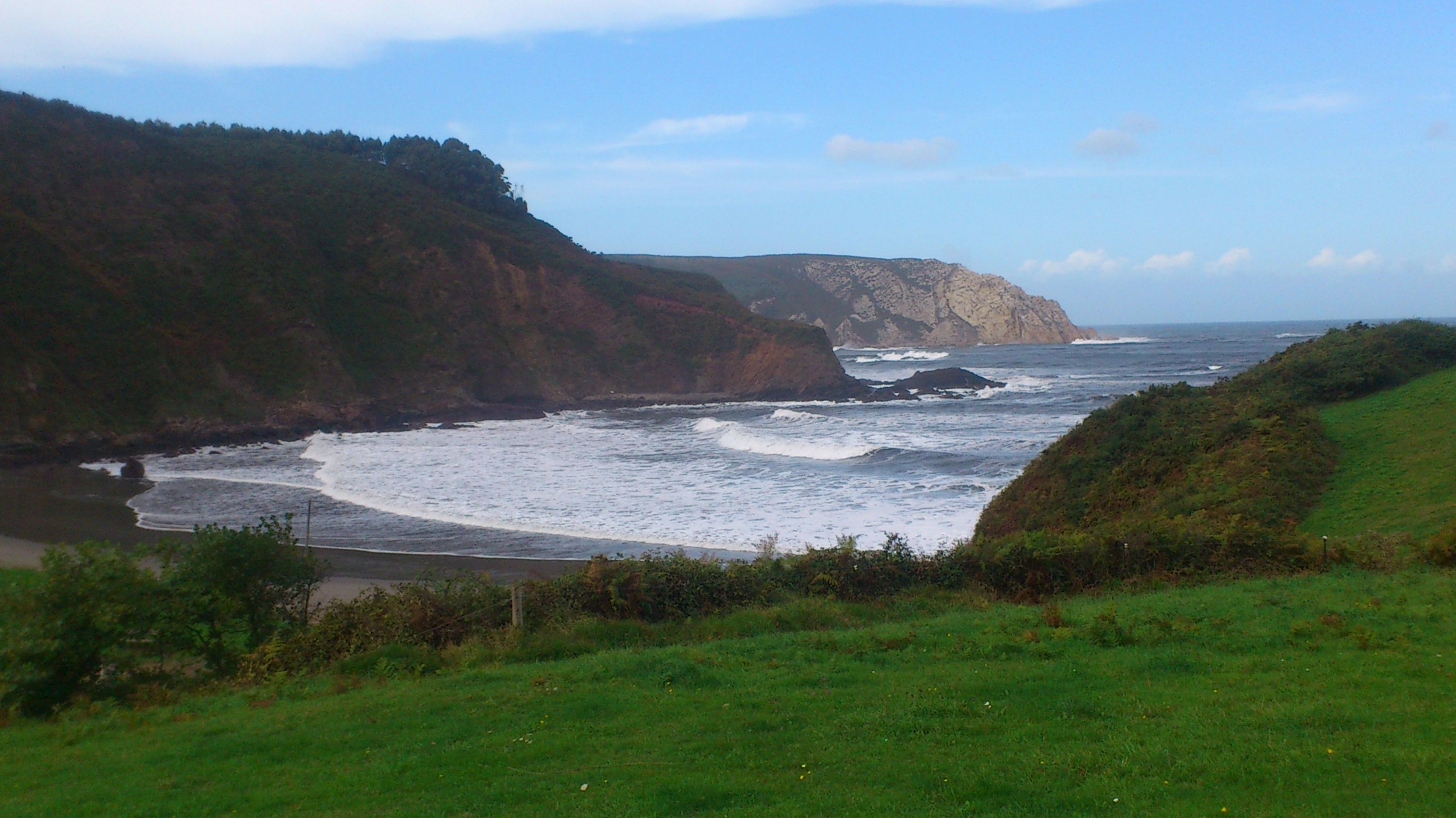 Bahínas Beach