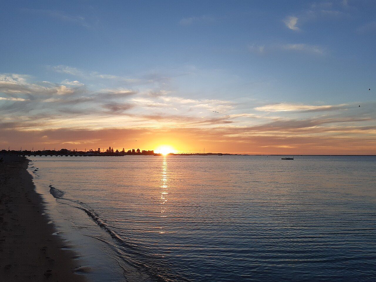 Rockingham Beach