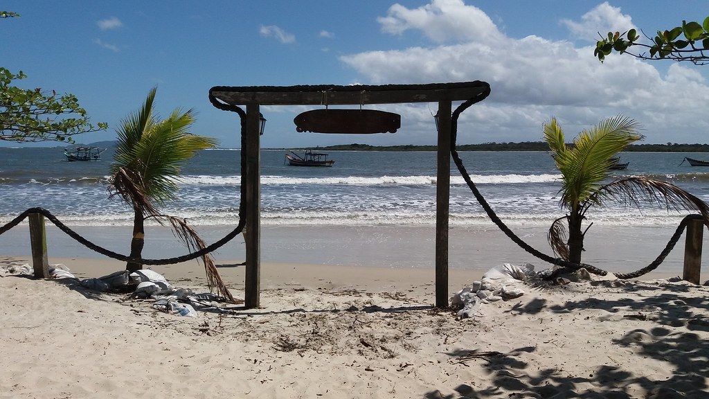 Praia da Canelinha
