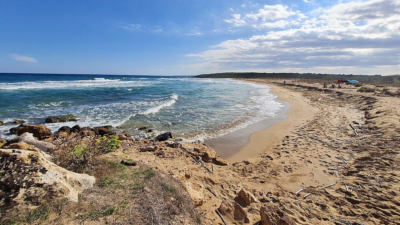 Eloro Beach