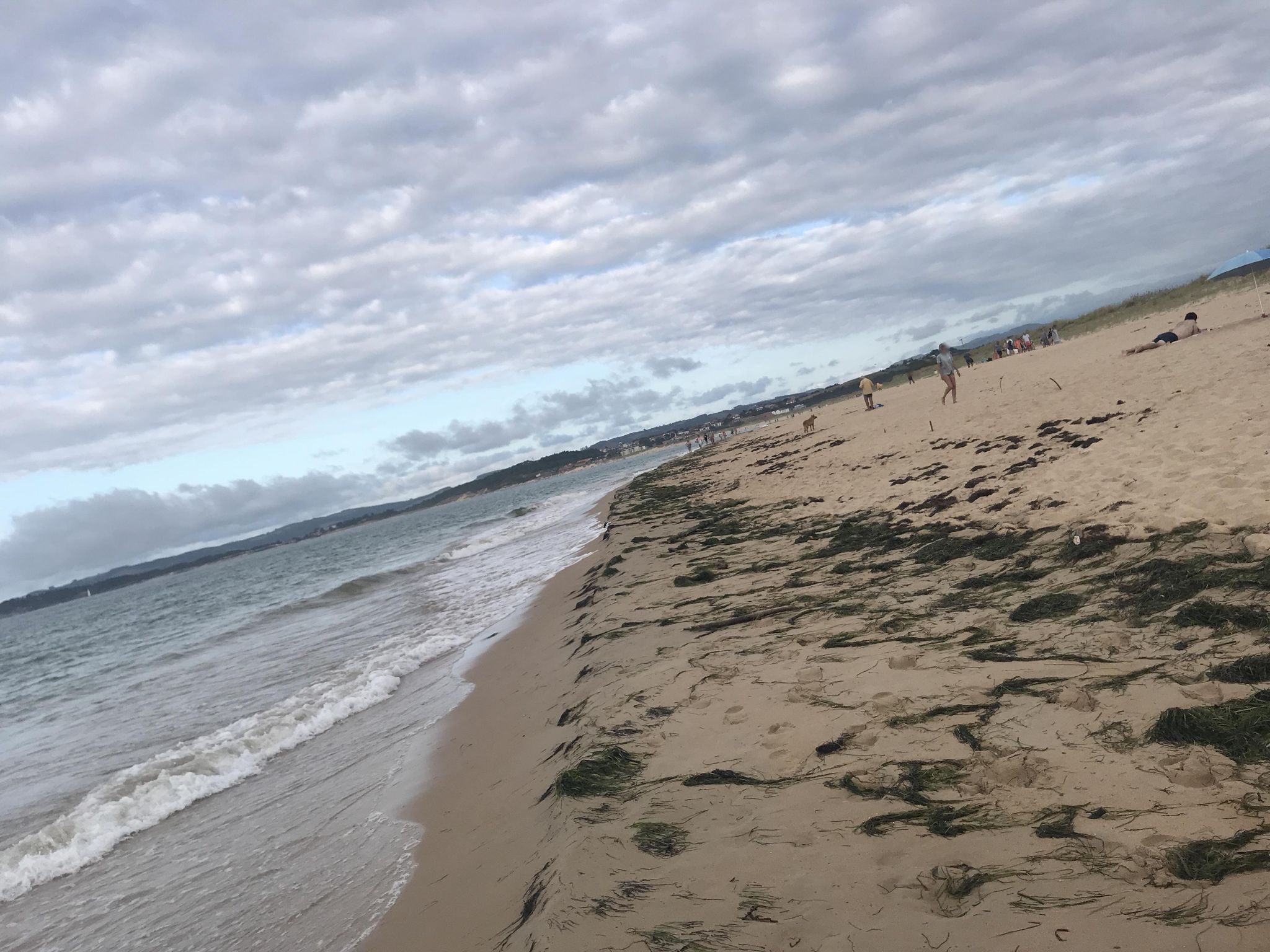 Playa de El Puntal (Cantabria)
